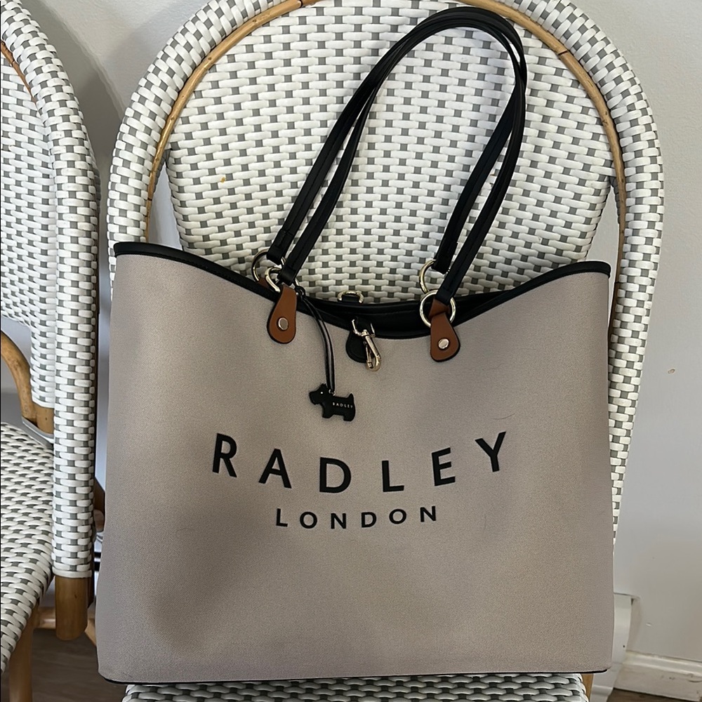 Radley London NWOT Beige Tote Bag